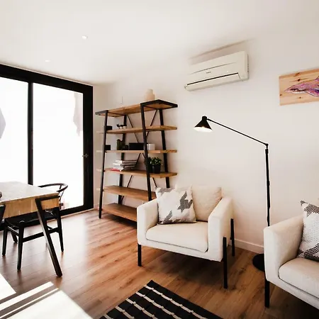 Petit Luxe Tobella Baixos Apartment