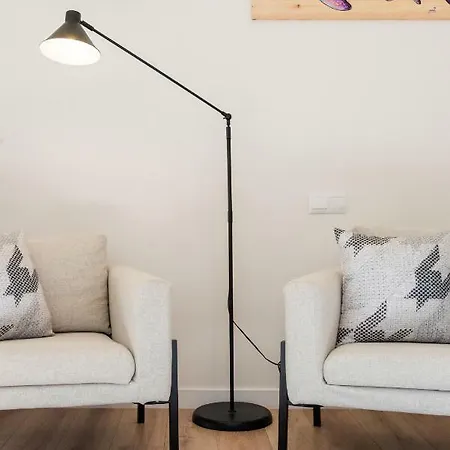 Petit Luxe Tobella Baixos Apartment